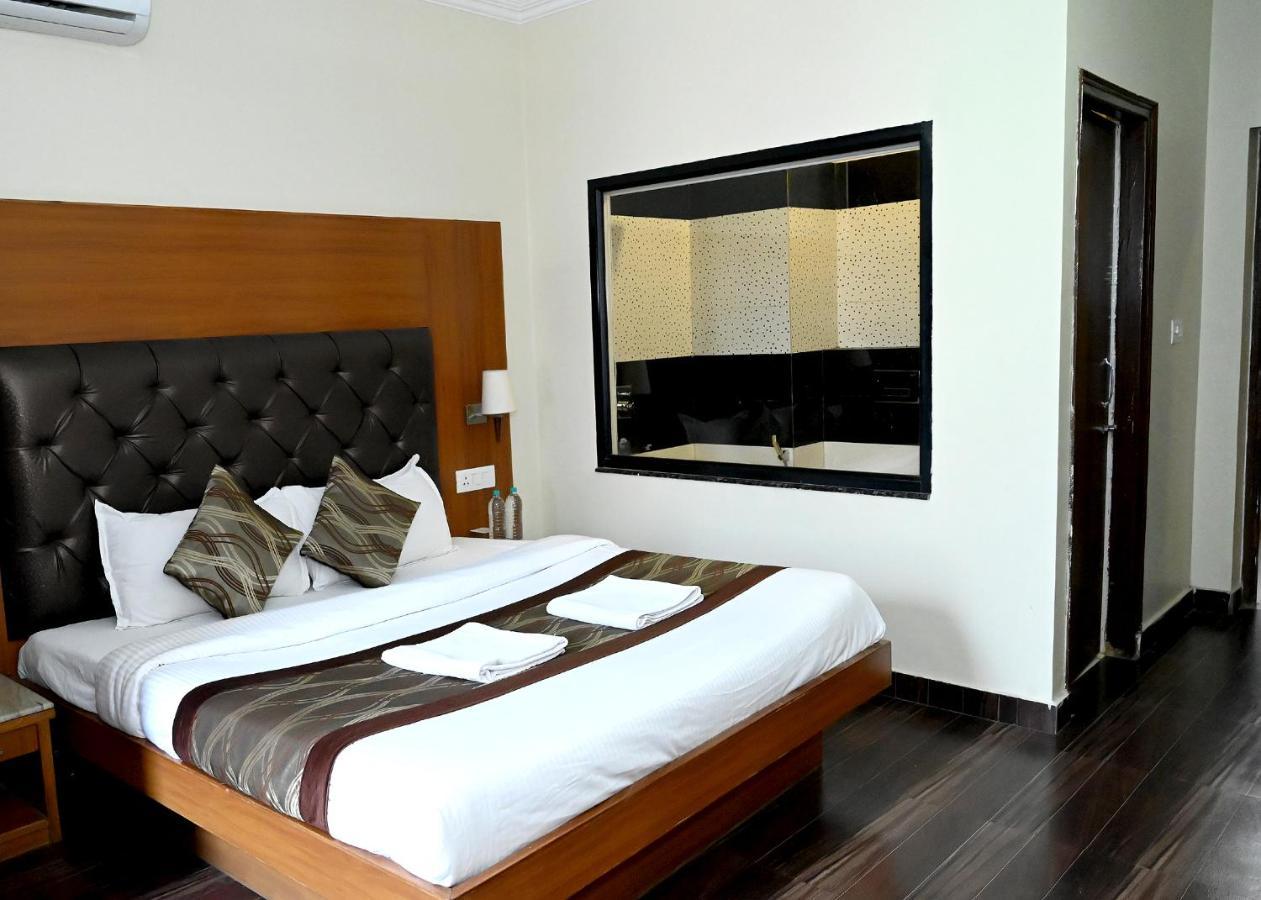 Hotel Peepal Tree Rishīkesh Exterior foto